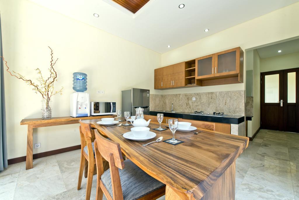Seminyak Villa Room photo